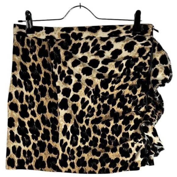 Zara Basic Dresses & Skirts - Zara Basic Collection Leopard Print Mini Skirt, Bold Statement Piece, Size M